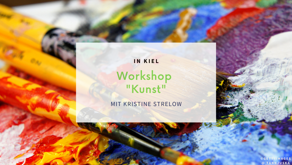 Pinsel und bunte Farben auf Leinwand.